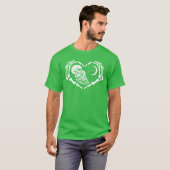 Skeletons In Love In Heart Shape Skeleton Hands Tシャツ (正面フル)
