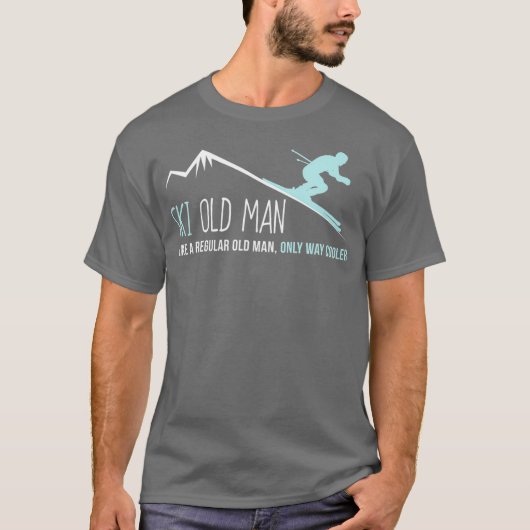 Ski Old Man  Funny Cute Winter Skiing Gift Tシャツ (正面)