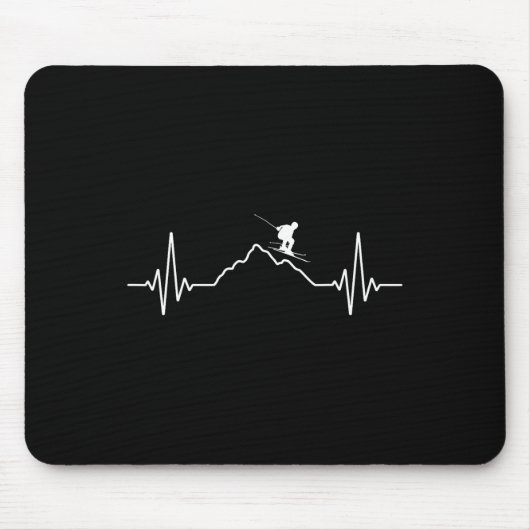 Skiing Heartbeat Ski Gift For Skiers _2  マウスパッド (正面)