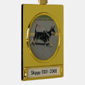 Skippyのチワワのオーナメント ゴールドプレートバナーオーナメント (右)