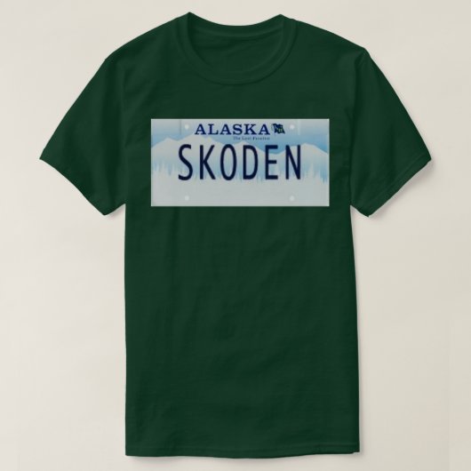 SKODEN Alaska License Plate  Tシャツ (デザイン正面)