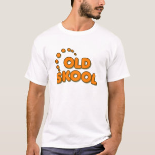 Skoolの古いオレンジ Tシャツ