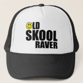 Skoolの古いRaver 2 (白) キャップ (正面)