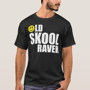 Skoolの古いRaver 2 Tシャツ