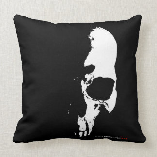 skull クッション