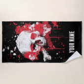 Skull and Crossbones Beach Towel – Red Grunge Art ビーチタオル (正面)