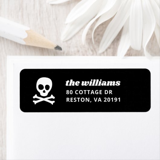 Skull and Crossbones Halloween Return Address ラベル (インサイチュ)