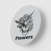 Skull and Flowers black and white ラウンド壁時計 (傾斜)