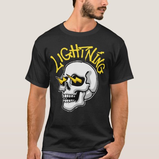 Skull Illustration with Lightning streetwear Tシャツ (正面)