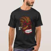Skull t-shirts with feathers fun designs tシャツ (正面)