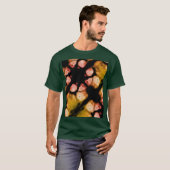 Skullyの上のおもしろい Tシャツ (正面フル)