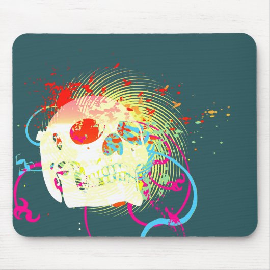 skullz。上向きねじれた矢印。 マウスパッド (正面)