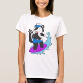 Skunk Surfing Surfboard Summer Tシャツ (正面)