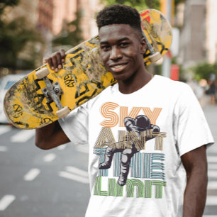 Skyは限界ヴィンテージグラフィックではない Tシャツ