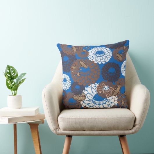 Sky Blue Broun Flower Throw Pillow クッション (椅子)