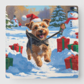 Skye Terrier走 Christmas Hatで雪の中 スクエア壁時計 (正面)