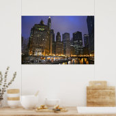 Skyscrapers on the Chicago River ポスター (キッチン)