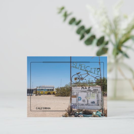 Slab City Welcomeの看板はがき ポストカード (スタンド正面)