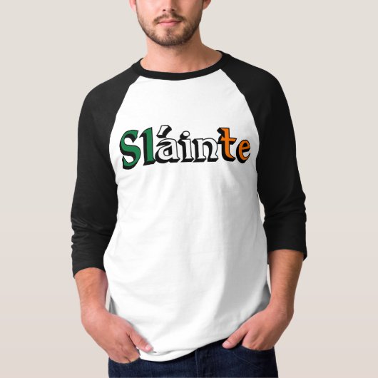 Slainte健康への~のアイルランドのトースト Tシャツ (正面)