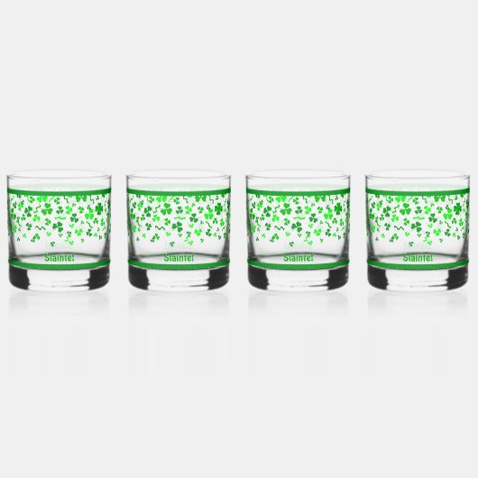 Sláinte Lucky Irish Shamrocks Design Personalized ウイスキーグラス (裏面)
