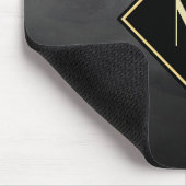 Sleek Black with Subtle Gold Monogram マウスパッド (コーナー)