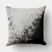 Sleek Grey Black with Silver Details クッション (裏面)