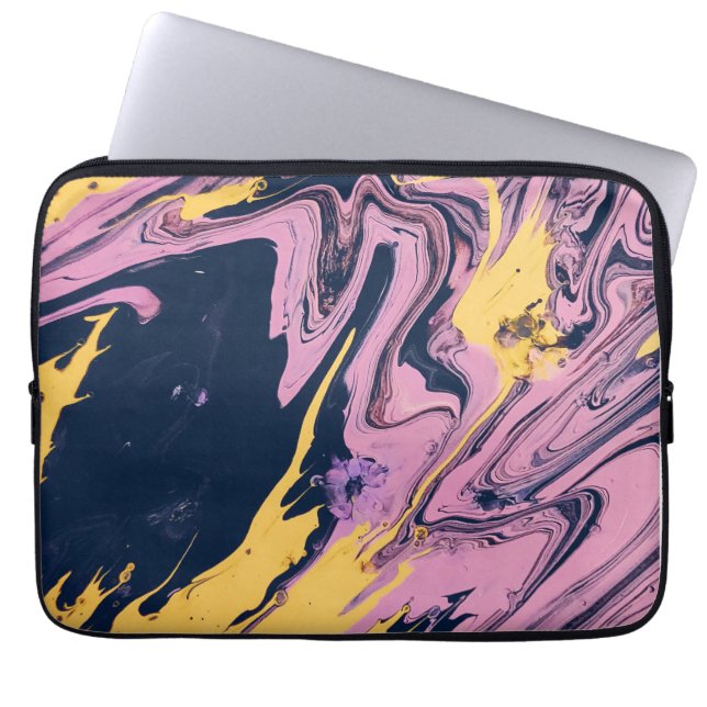 「SleekGuardネオプレン13インチラップトップスリーブ: Stylis ラップトップスリーブ (正面)