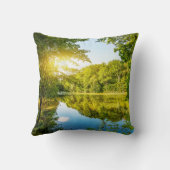 “Sleep in the Heart of Nature” クッション (裏面)