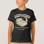 Sleepcations Tシャツ (正面)