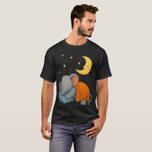 Sleeping Baby Elephant Under the Moon – Cute Dream Tシャツ (正面フル)