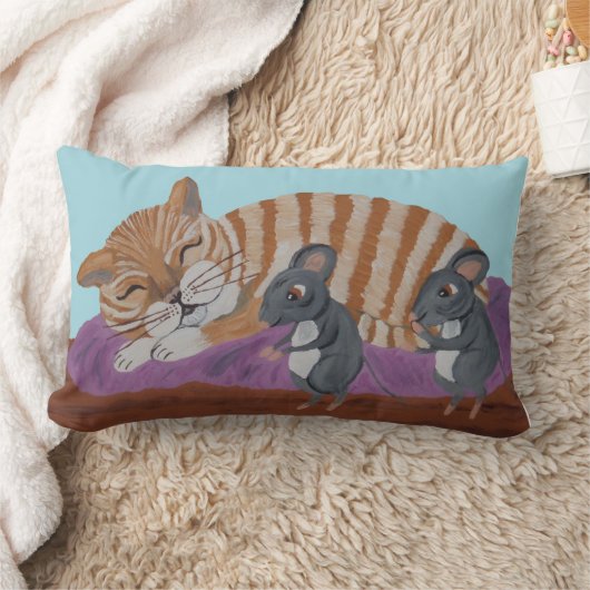 Sleeping Cat with Sneaky Mice Throw Pillow ランバークッション (ブランケット)