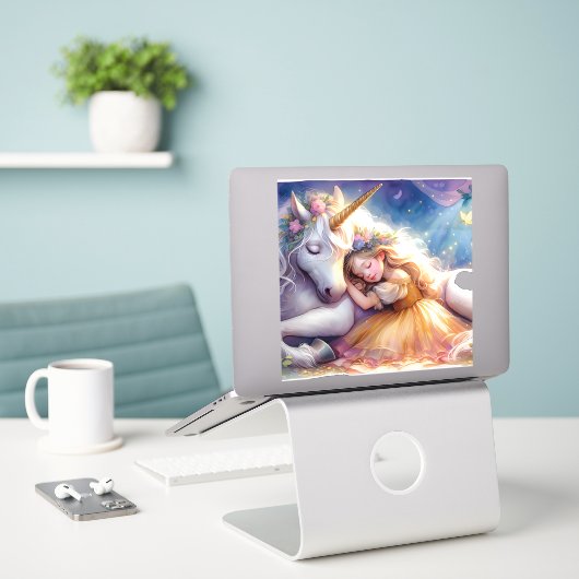 Sleeping Girl Unicorn Dreamscape シール (デスク上のノートパソコン)