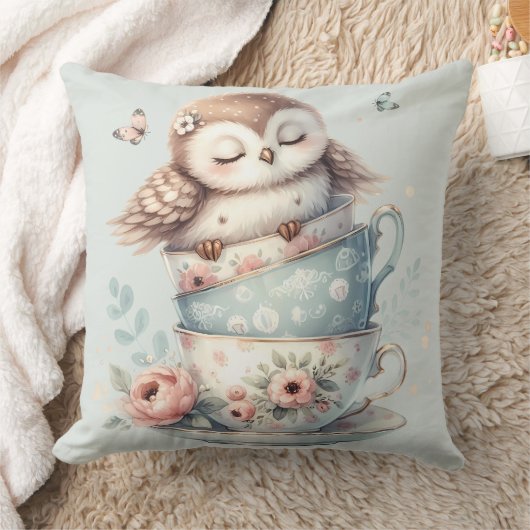 Sleeping Owl in Stacked Floral Teacups クッション (ブランケット)