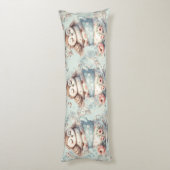 Sleeping Owl in Stacked Floral Teacups ボディピロー (裏面 (縦))