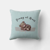 Sleeping Teddy Bear Throw Pillow クッション (裏面)
