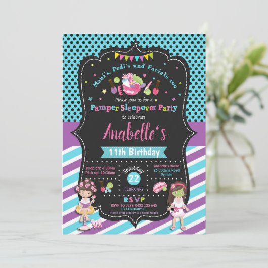 Sleepoverのパーティーの誕生日の招待状の女の子を甘やかして下さい 招待状 (スタンド正面)