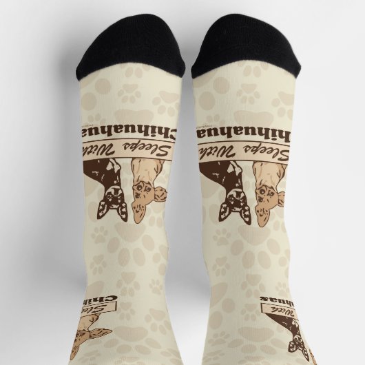 Sleeps With Chihuahuas Socks ソックス (上部)