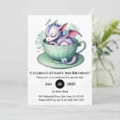 Sleepy Baby Dragon in Teacup Birthday 招待状 (スタンド正面)