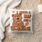 Sleepy Retro Bear Comfort Square Pillow クッション (ブランケット)