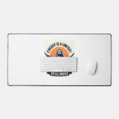 Sleepy Sloth Vintage Funny Introvert Shirt 2 デスクマット (キーボード&マウス)