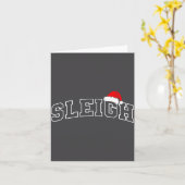 Sleigh Christmas Varsity Minimal Text Santa Hat Fa カード (黄色い花)