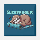 Sleppaholic - Sleeping Sloth On Yoga mat マグネット (正面)
