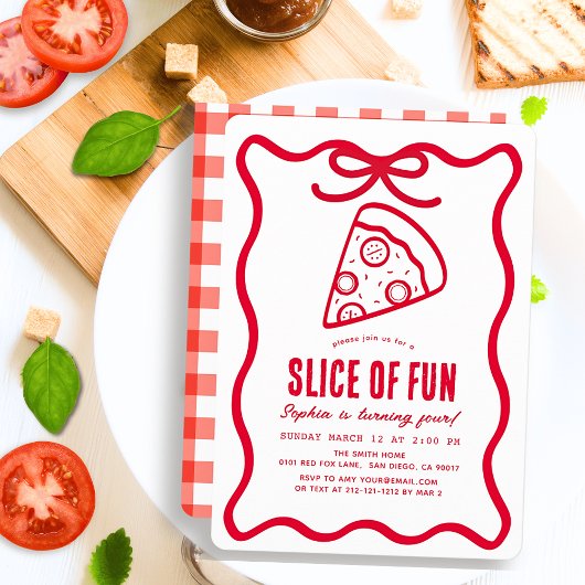 Slice of Fun Red Hand-drawn Pizza Birthday 招待状