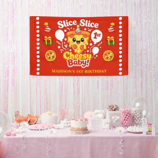 Slice Slice Cheesy Baby Pizza 1st Birthday Medium 横断幕 (パーティー)