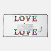 Slipperyジョーの愛は愛スプレー絵を描ゲイプライドc デスクマット (キーボード&マウス)