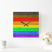 SlipperyJoeのインクルーシブなゲイプライド国旗の木版 スクエア壁時計 (ホーム)