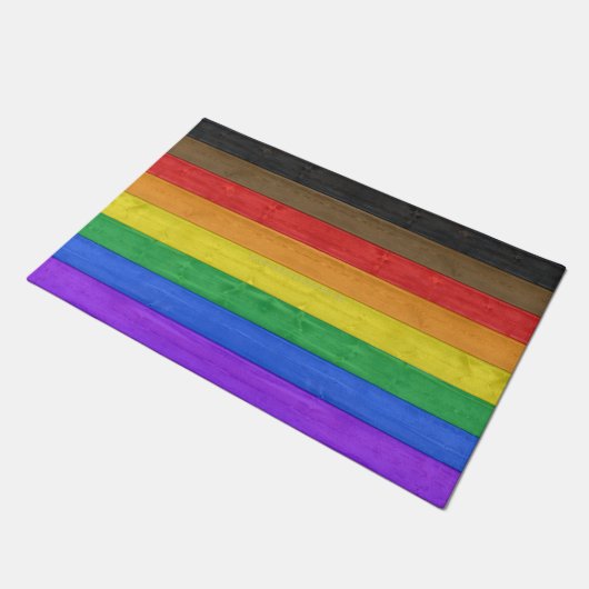 SlipperyJoeのインクルーシブなゲイプライド国旗の木版 ドアマット (アングル)