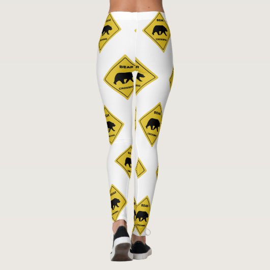 SlipperyJoeのクマのクロッシングのサインはシルエットw レギンス (裏面)