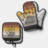 SlipperyJoeのクマプライド旗の木製床テクスチャ 鍋つかみ&鍋敷きセット (正面/裏面)
