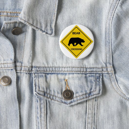 SlipperyJoeのクマ交差シルエット黄色 缶バッジ (インサイチュ)